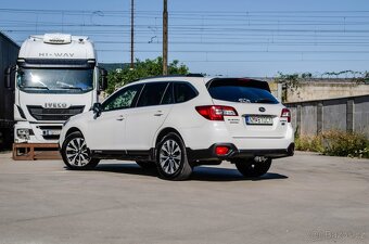Subaru Outback 2.0D-S Exclusive NAVI CVT - 4