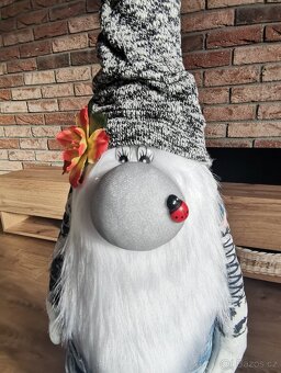 Dekorativní postavička - 4