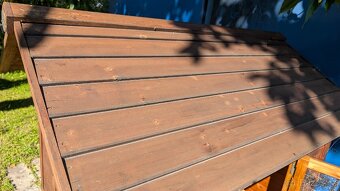 Dreveny domecek TOP. Natreny. - 4