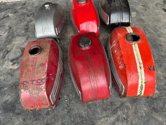 Predám NÁDRŽ JAWA 350/634 novšie prevedenie - 4