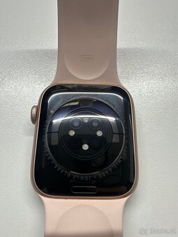 Apple Watch 6 - 44 mm - 4