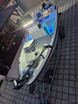 Rybářský člun, loď - 4