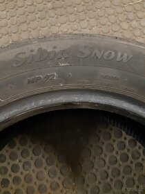 Zimní 185/60/15 - 4