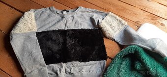 Mikiny Sisley a There Here 134/140 - 4