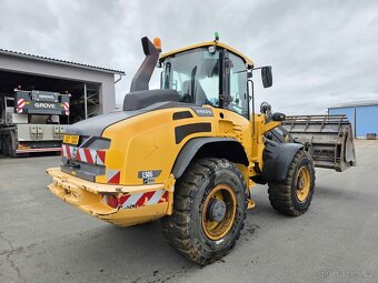 Nakladač Volvo L50G - 4