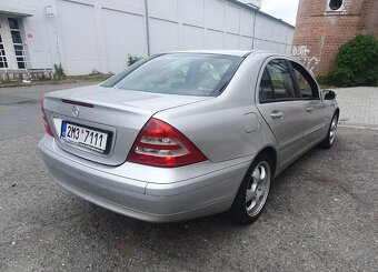 Mercedes-Benz C180 Kompressor 105kw - 4