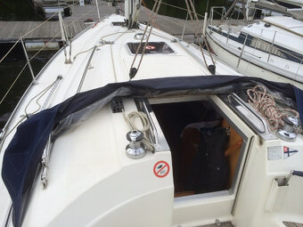 Námořní plachetnice Bavaria 30 - 4