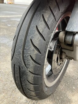 Vespa GTS Super 300 r.v. 2021 - 4