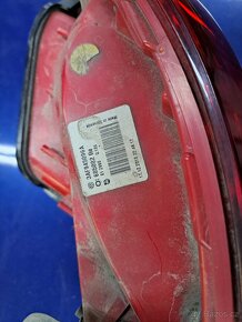 Pravé zadní světlo VW Passat B7 Combi - 4