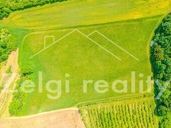 Polom: Pozemek 27304m² s možností solární elektrárny - ideál - 4