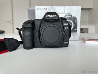 Canon 5D Mark II - 4