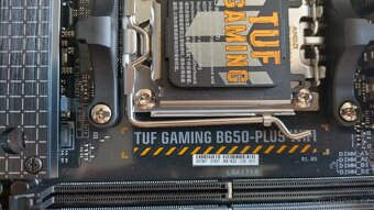 ASUS TUF GAMING B650-PLUS WIFI,AM5,DDR5 - 4