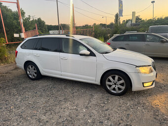 Škoda octavia 3 1.6 TDI - Pouze díly Hořovice okr Beroun - 4