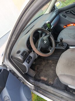 Seat Leon - 4