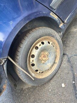 ZIMNÍ SADA PLECHÁČŮ 185/55R15 M+S - 4