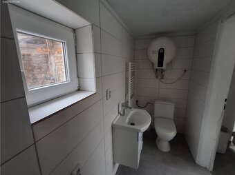 Pronajem samostatného domečku - 4