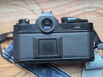 Nikon FM2n - 4