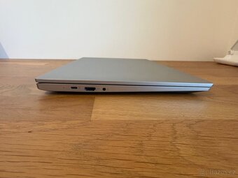 Lenovo IdeaPad 5 - 4