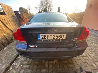 Volvo S60 2,5T awd 154kw LPG - 4