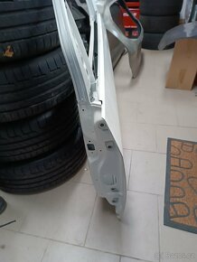 Ford Fiesta Mk6 - 4