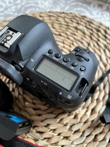 Canon EOS 6D Mark ii + objektiv canon 50mm/f1.8 - 4
