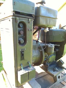 Vojenská Elektrocentrála 2 KW - 4