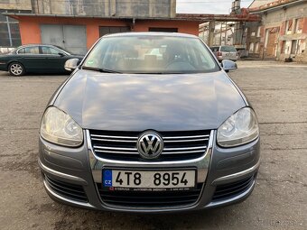 Volkswagen Jetta 1.6 FSi 85 kW, 2007, ČR, 2.maj 181000 km - 4