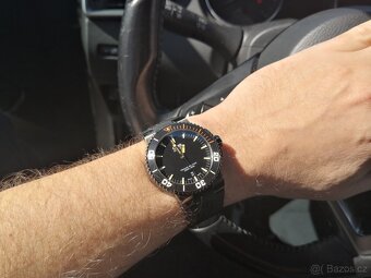 Oris aquis date 43 cierne - 4