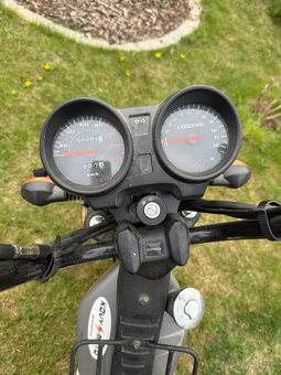 Kentoya Mopedo 50 ccm - 4