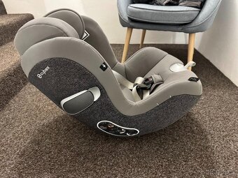 AUTOSEDAČKA CYBEX Sirona Z i - Size a základna Cybex Base Z - 4