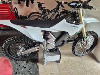 Stark Vark - 4