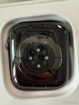 Apple Watch S6 44mm - 4