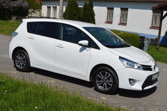 Toyota Verso 1.6i - 7 míst ,NAVI, kamera ,bez koroze - 4