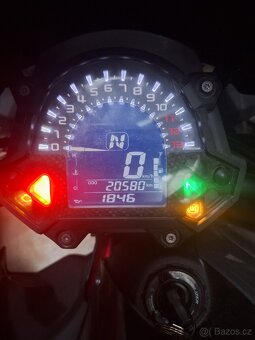 Kawasaki Z900 - 4