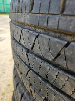 Continental Cross Contact 215/65 R16 - 4