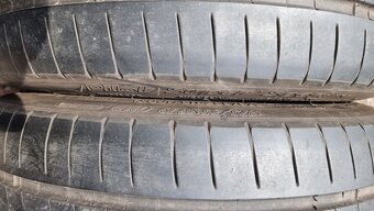Letní pneu 275/35/19 Michelin - 4