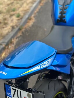 Suzuki GSR 750 2016 ABS - 4