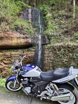 Suzuki GSX 1400 - 4