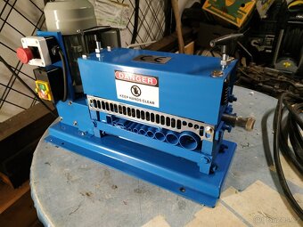 Holička kabelů 220v 370w - 4