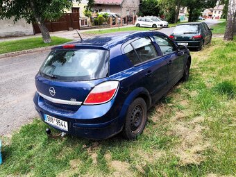 Opel Astra H 1.7 CDTI - 4