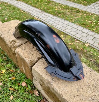 Jawa CZ 250 350 kyvacka pulbuben - zadní blatnik - 4