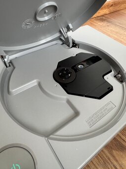 Playstation 1 SCPH-7502 - 4