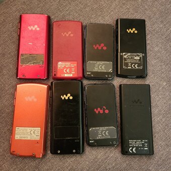SONY MP3 WALKMAN SERIE NWZ-E PŘEHRAVAČE - 4