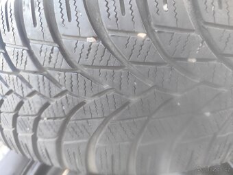 komplet zimní kola 15" Renault - 4