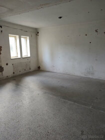 Pronájem skladových prostor, parkovacích stání - 4