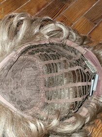 Prodám dámskou paruku. - 4