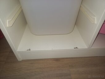 SKŘÍNKA TROFAST S BOXY - 4