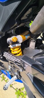 Yamaha R1 RN19 okruhovka - 4