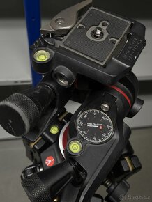 Velký a robustní stativ Manfrotto 161-MK2B - 4