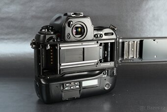 Nikon F5 - 4